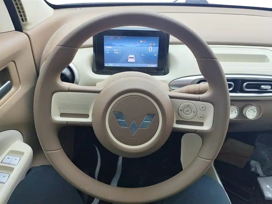 WULING AUTOMOBILE HONGGUANG MINIEV