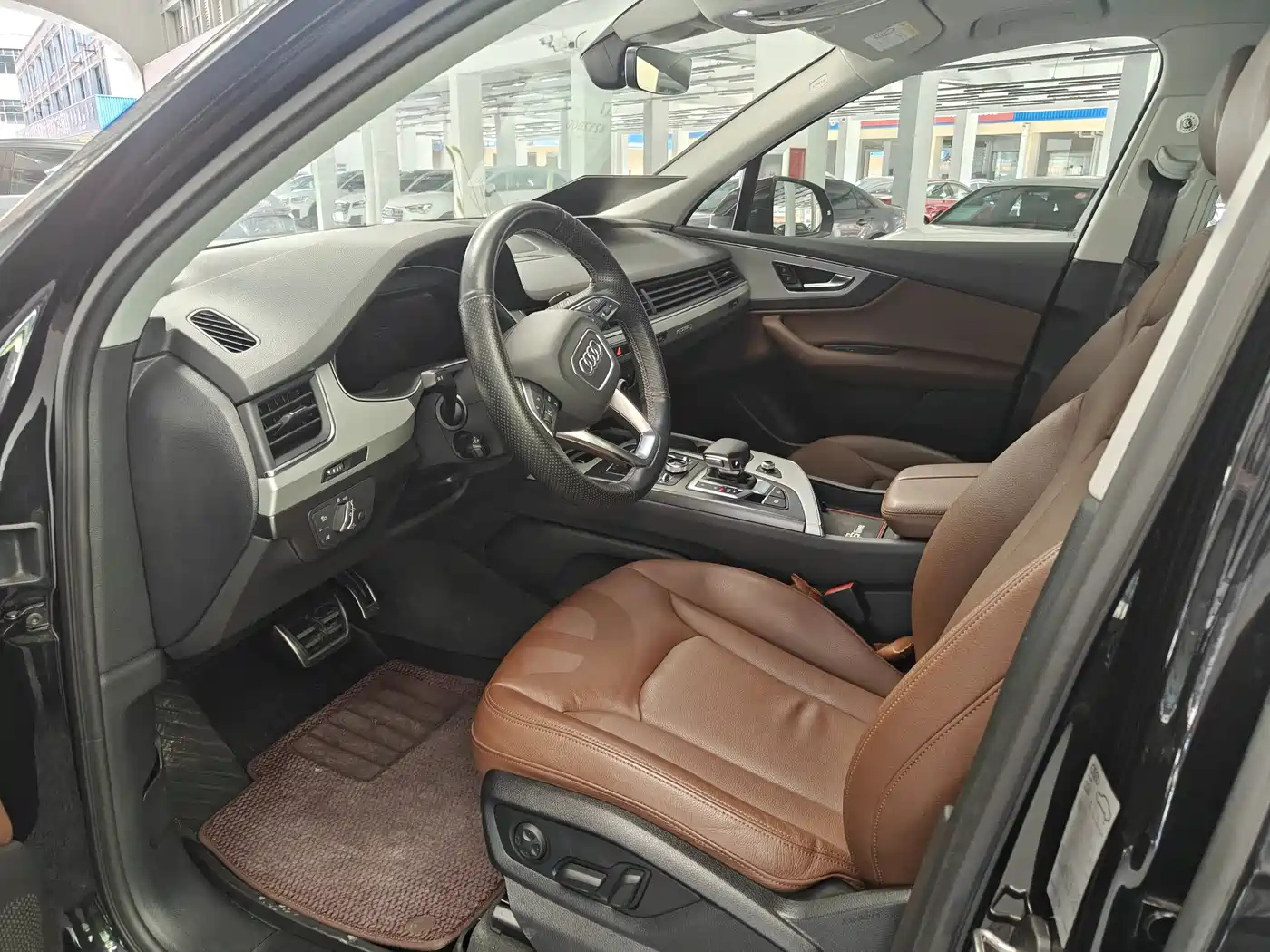 Audi Q7 2019 45 TFSI Comfort фото 4