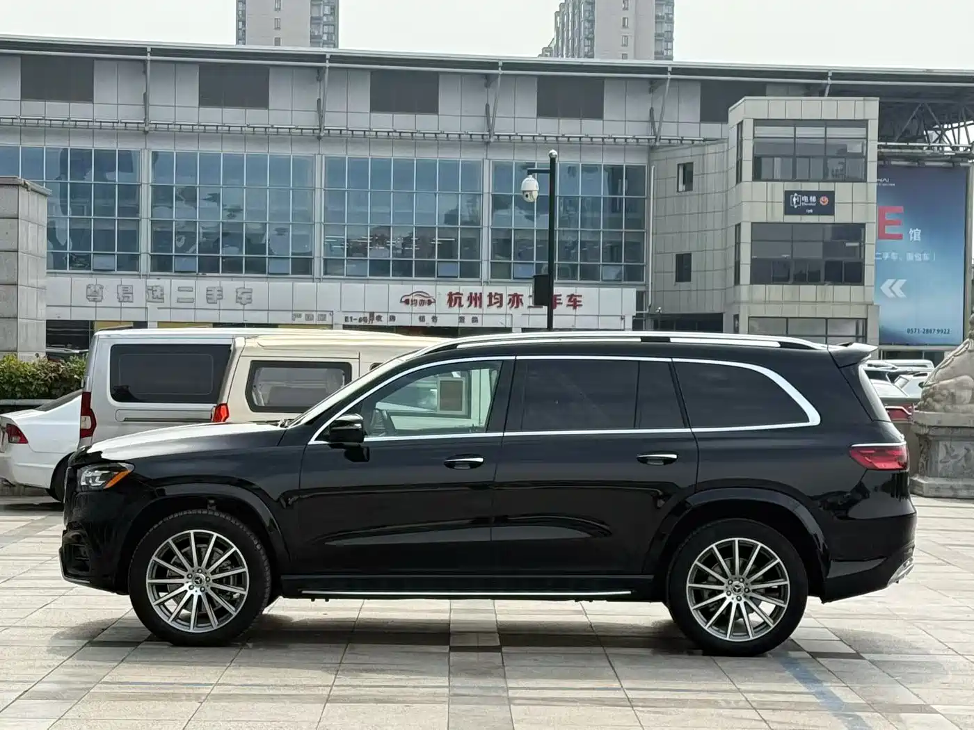 Mercedes-Benz GLS фото 2
