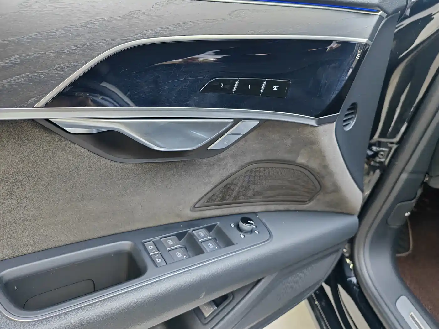 Audi A8 2019 Plus A8L 50 TFSI quattro Comfort фото 2