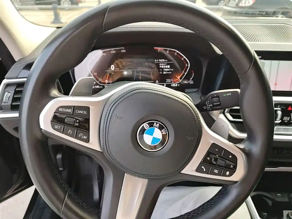 BMW 3 Series 2022 325Li M Sport Shadow Edition фото 11