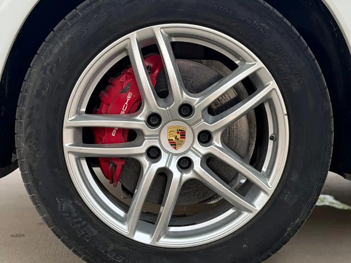 Porsche Cayenne 2015 Cayenne S 3.6T фото 14