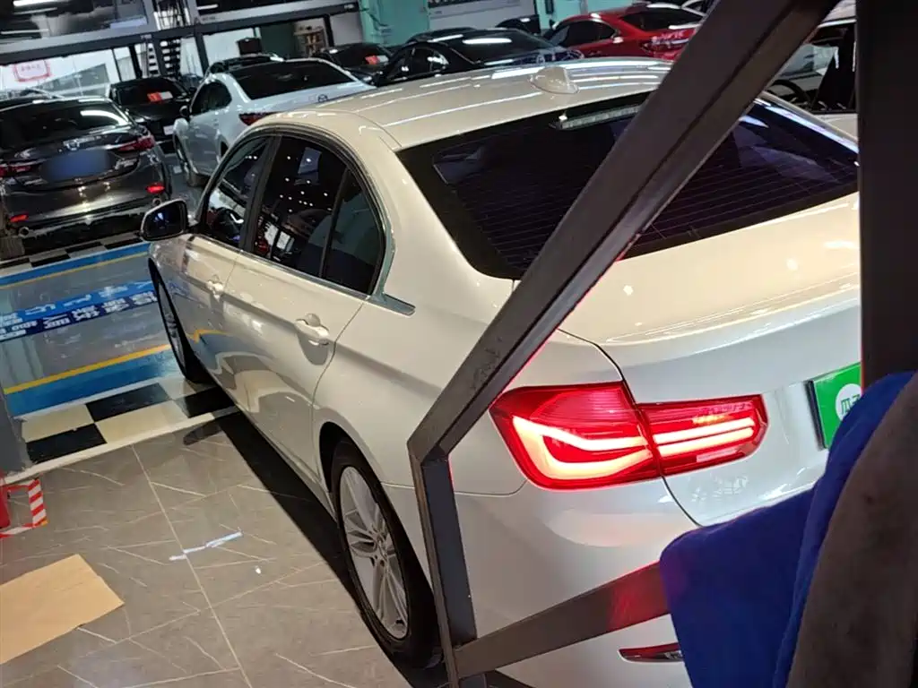 BMW 3 Series 2017 320Li Fashion фото 5