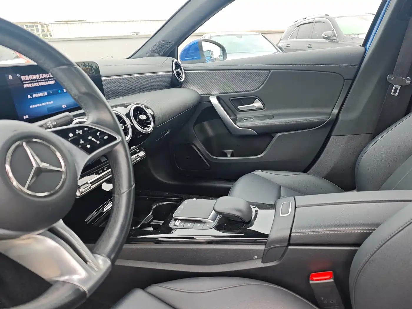 Mercedes-Benz A-Class 2023 A 200 L Dynamic фото 12