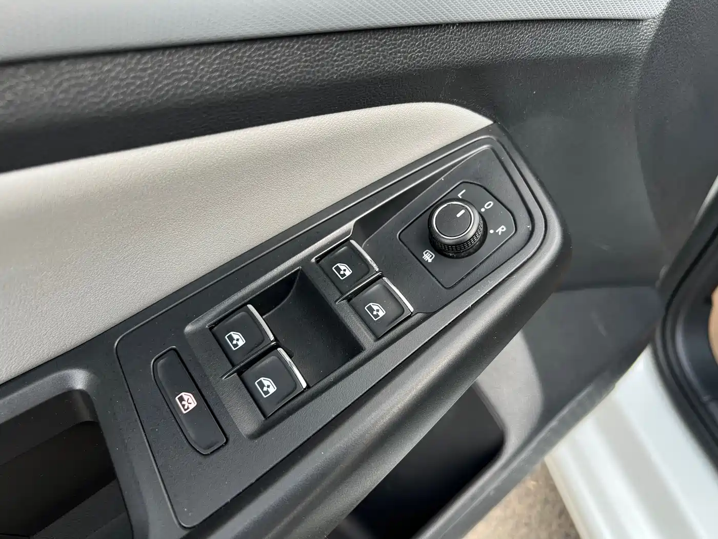 Volkswagen Bora 2023 200TSI DSG Smart Edition фото 20