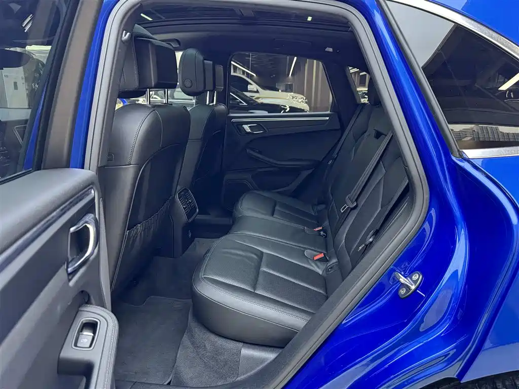 Porsche Macan 2017 Macan 2.0T фото 10