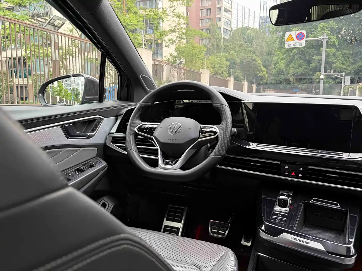Volkswagen Talagon 2021 380TSI 4WD R-Line Explorer Edition фото 24