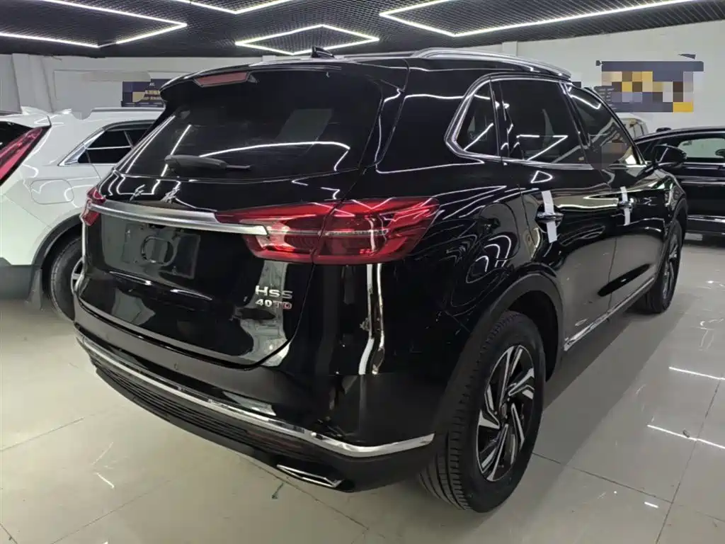 Hongqi HS5 2022 Facelift 2.0T Smart Flag Enjoyment Edition фото 7