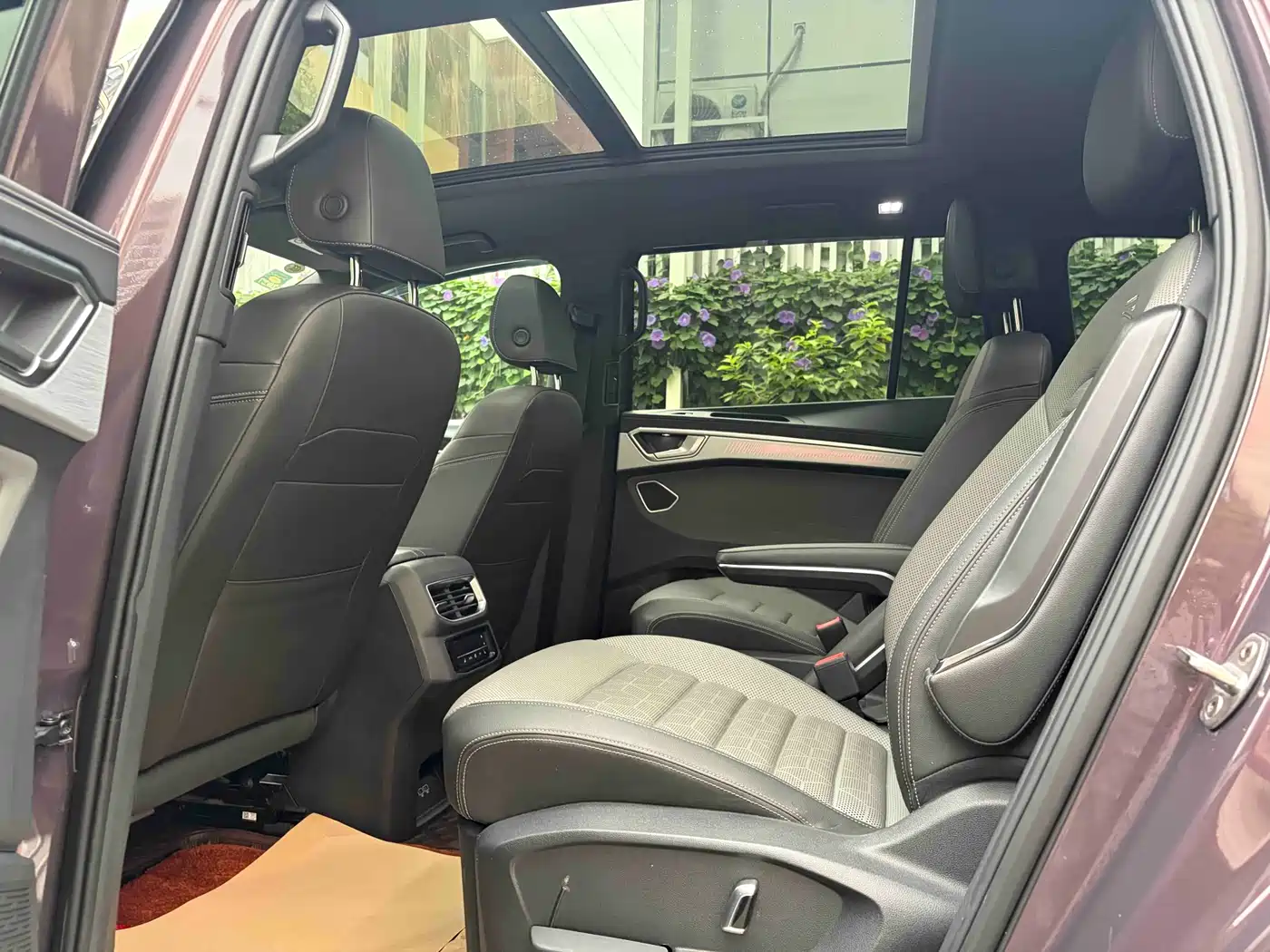 Volkswagen Talagon 2021 380TSI 4WD R-Line Explorer Edition фото 23