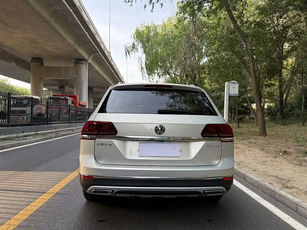 Volkswagen Teramont 2017 330TSI 2WD Luxury фото 13