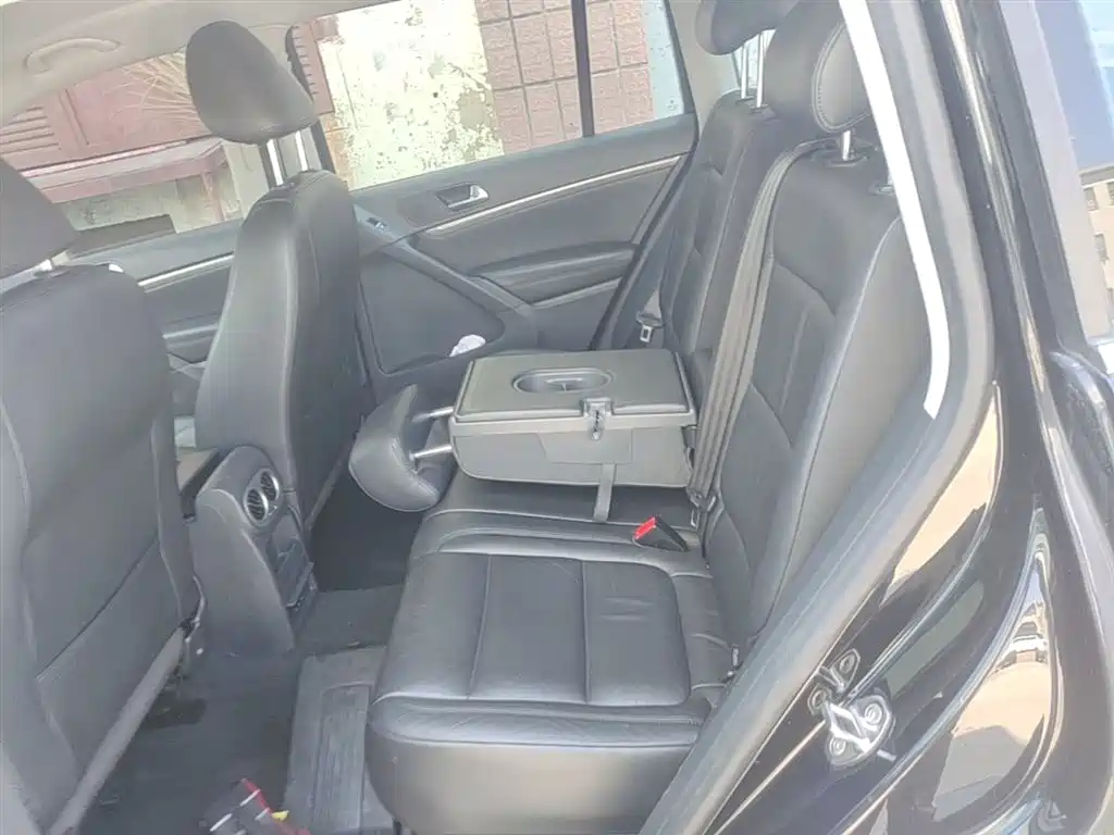 Volkswagen Tiguan 2015 1.8TSI Automatic 2WD Comfortline фото 17