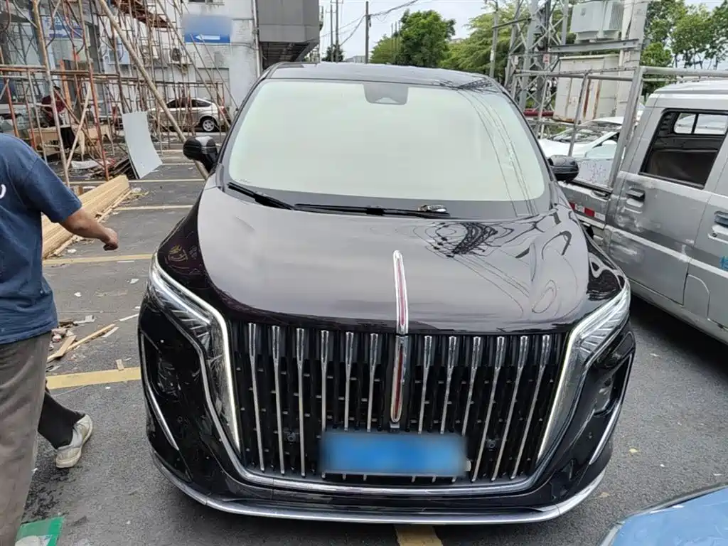Hongqi HQ9 2023 2.0T Smart Connect Flag Enjoy Edition фото 3