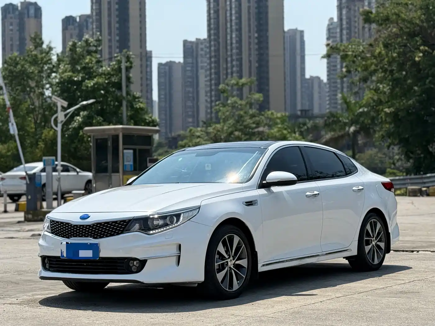 Kia K5 2016 2.0L Automatic LUX