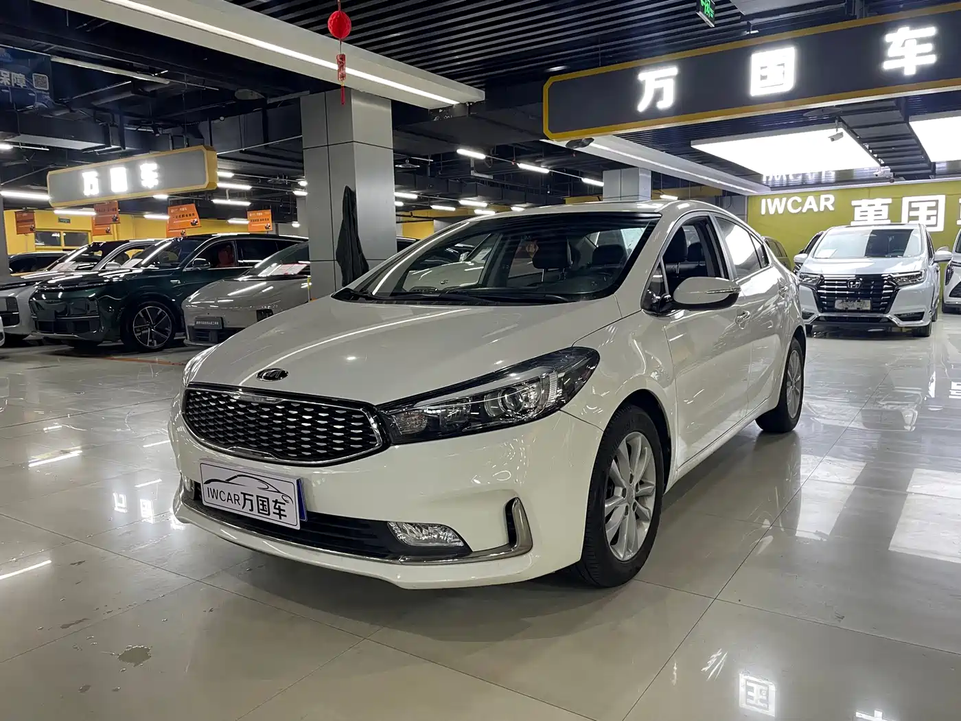 Kia K3 2016 1.6L Automatic GLS фото 2