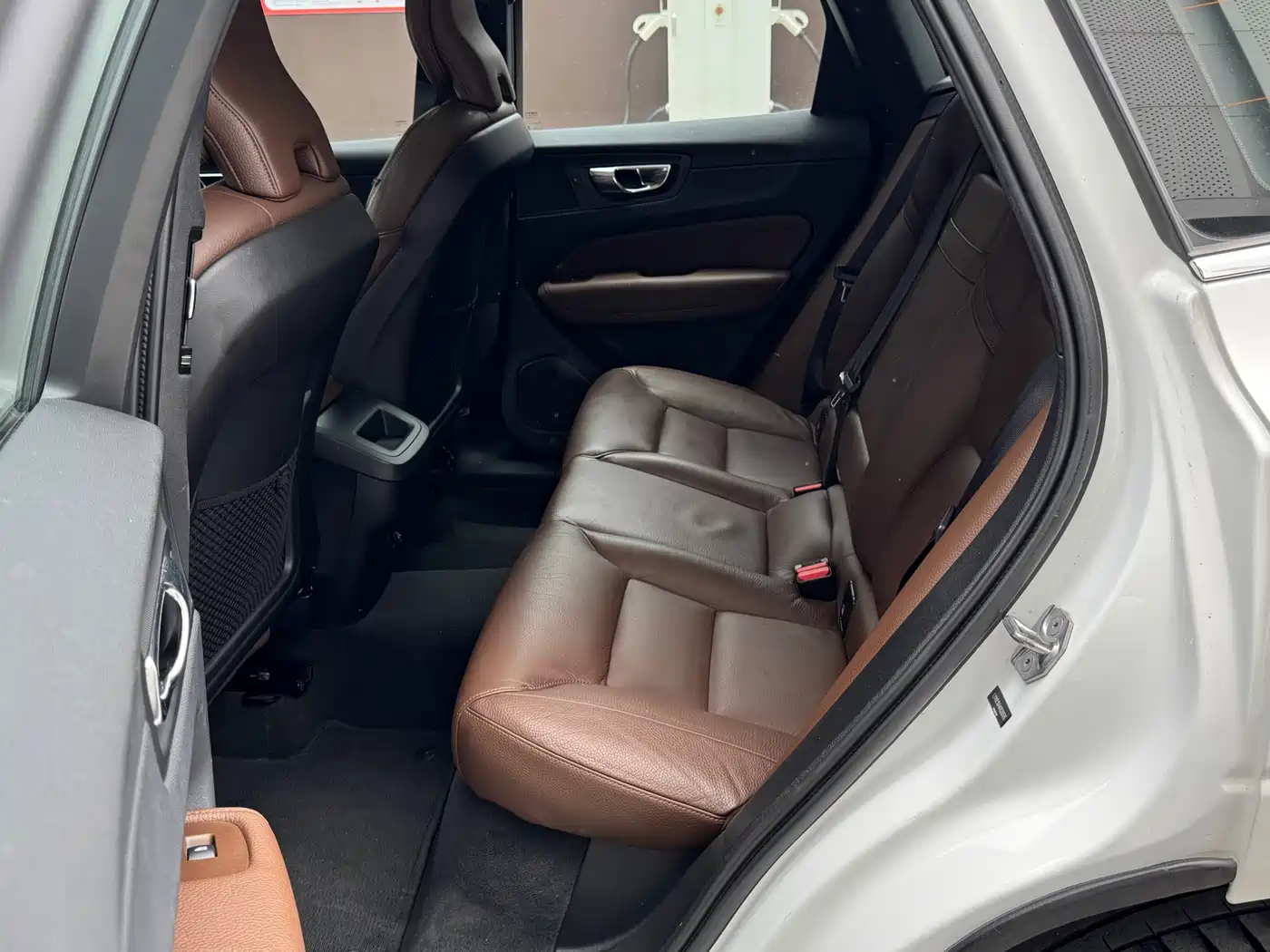 Фото 12 - Volvo XC60
