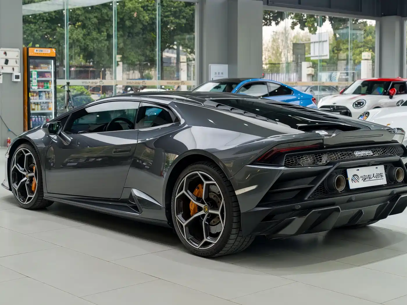 LAMBORGHINI HURACÁN