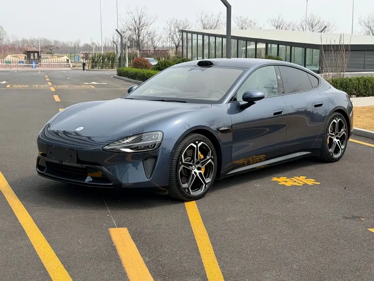 XIAOMI CAR XIAOMI SU7