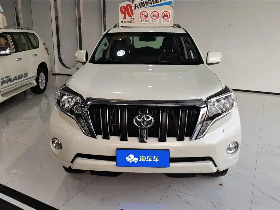 TOYOTA PRADO