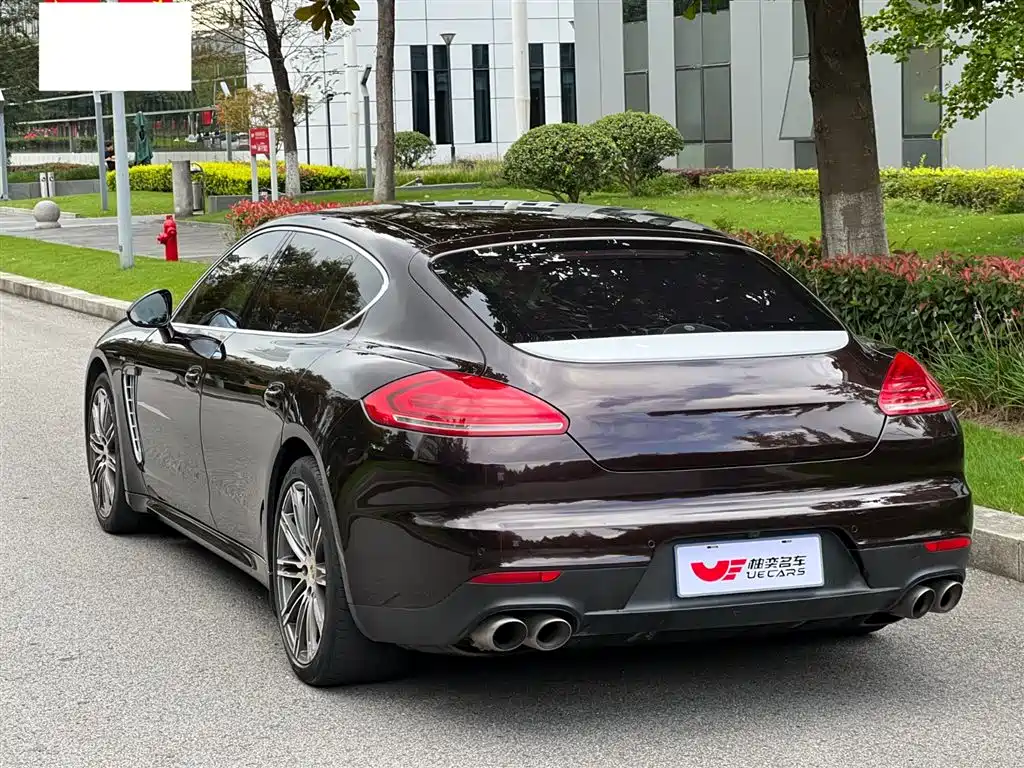 Porsche Panamera 2014 Panamera 4 Executive 3.0T фото 6
