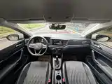 صورة 3 - Volkswagen Lavida
