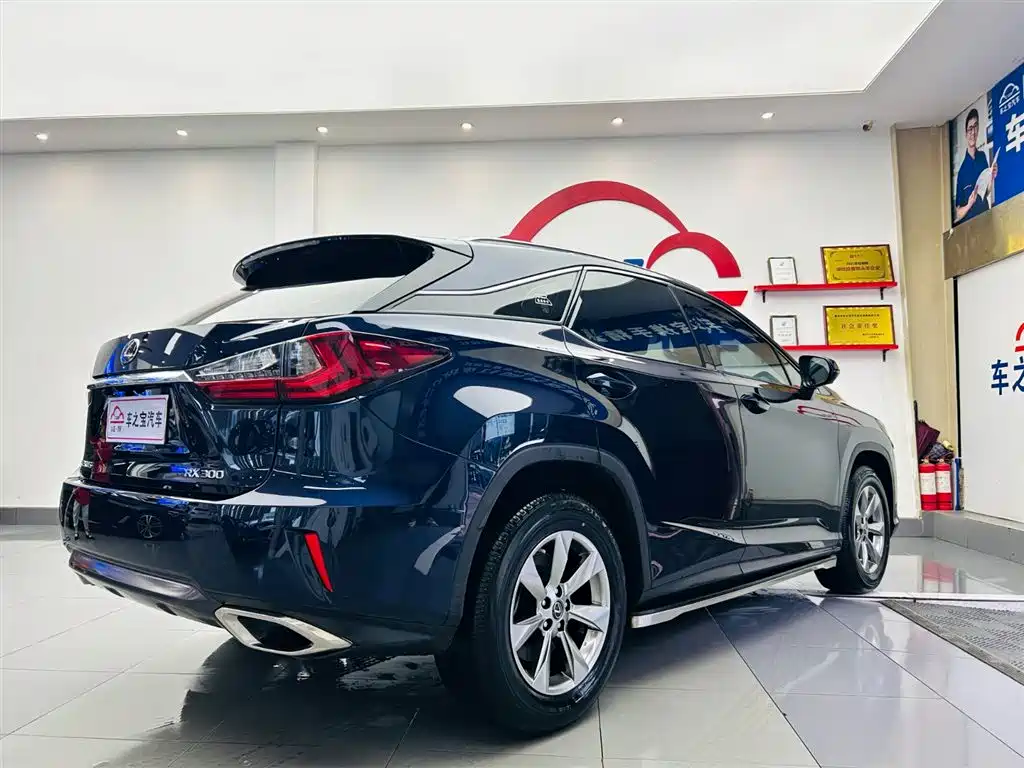 LEXUS RX