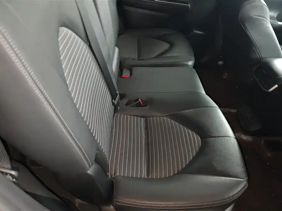 Toyota Crown Kluger 2022 2.5L HEV 4WD Premium Edition фото 11