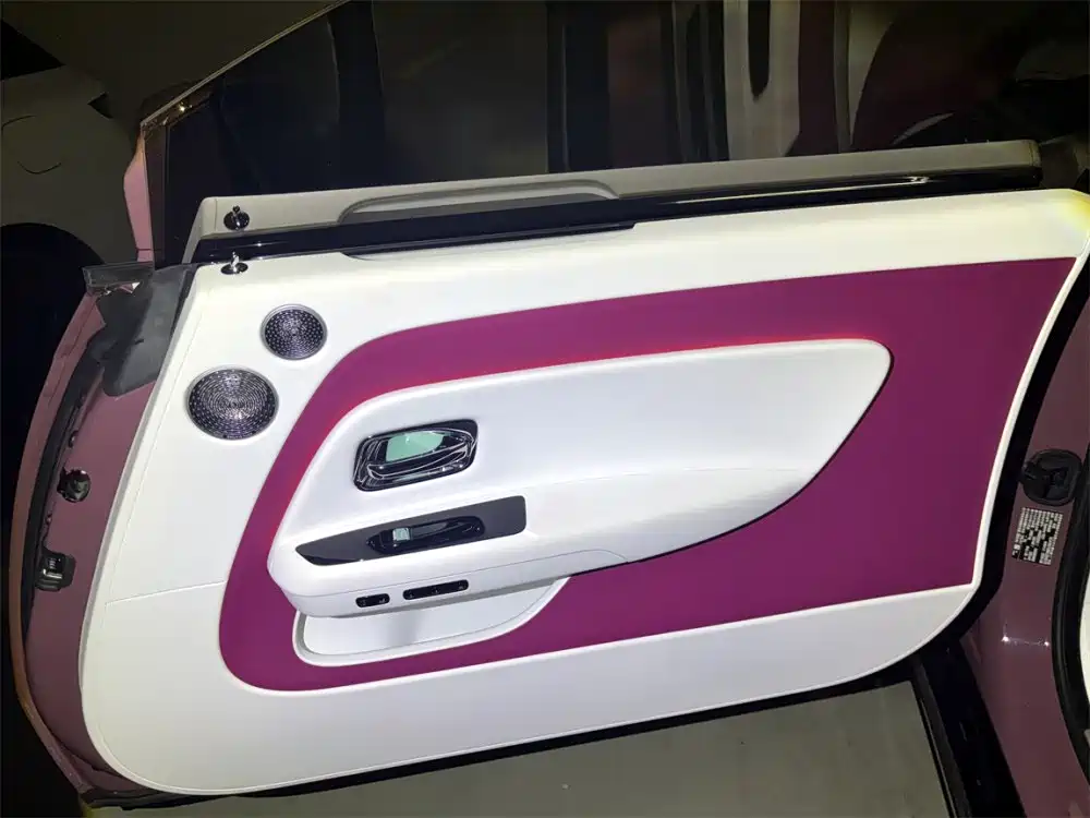 ROLLS-ROYCE CHTHONIC