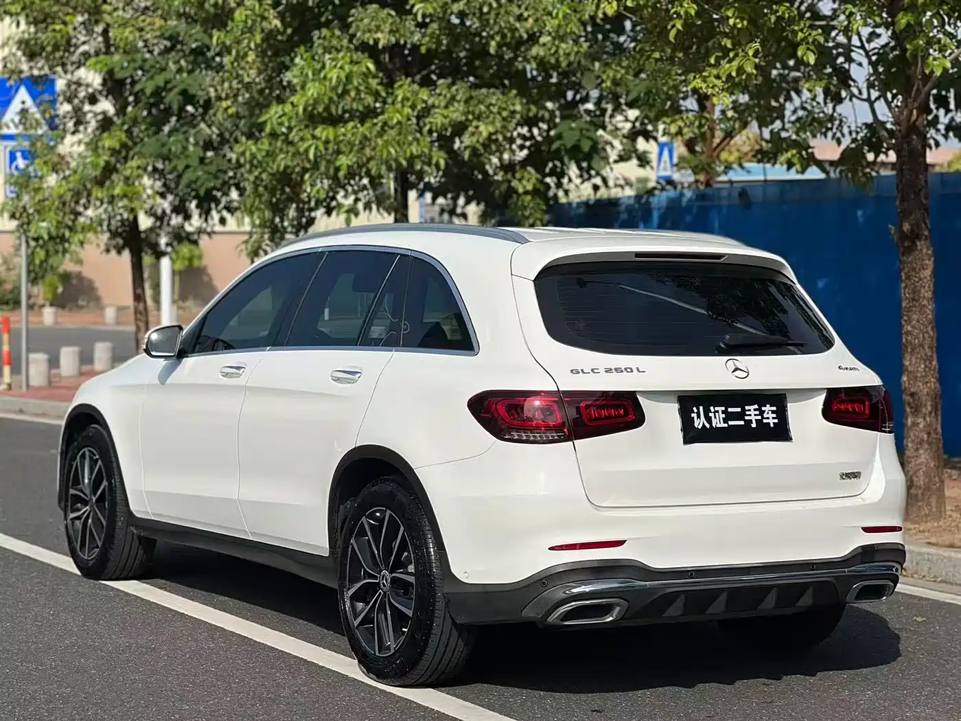Mercedes-Benz GLC 2020 Facelift GLC 260 L 4MATIC Luxury фото 6