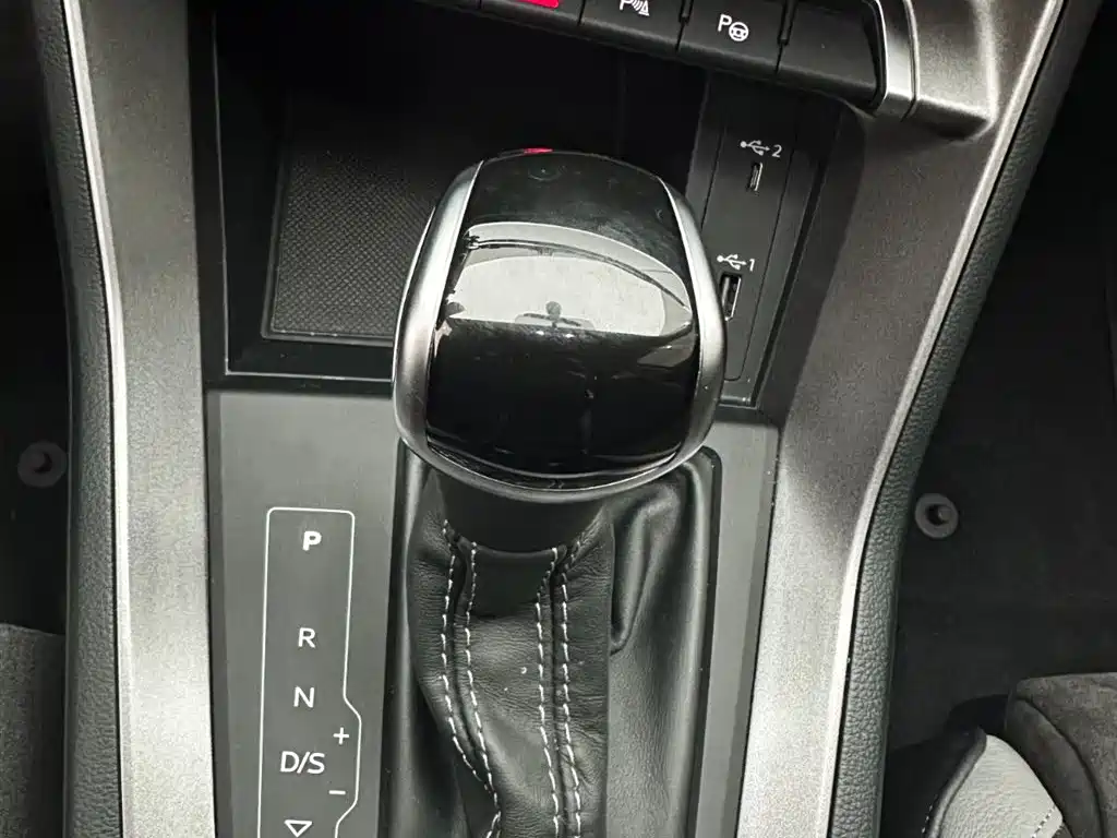 Audi Q3 2021 35 TFSI Fashion Sport фото 13