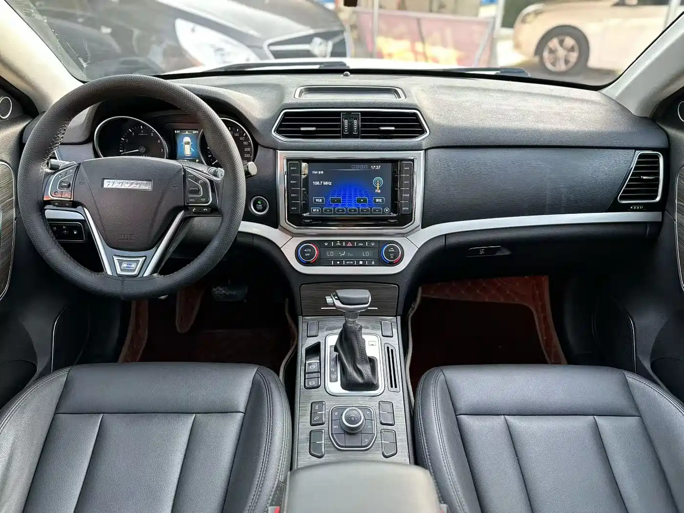 Haval H6 Coupe 2016 Blue Label 1.5T Automatic 2WD Urban фото 9