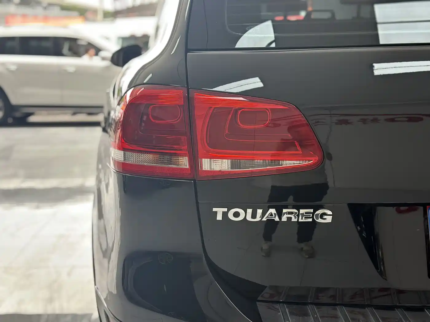 Volkswagen Touareg 2011 3.0TDI Diesel Comfort фото 11