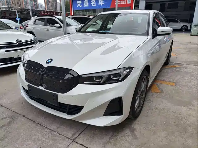 BMW i3 2024 eDrive 35 L