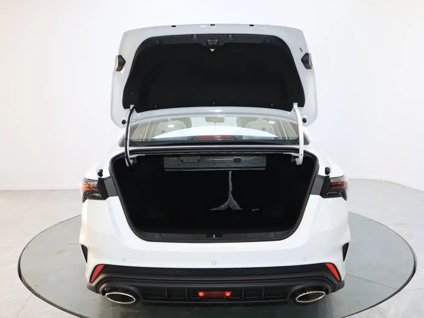 GEELY AUTOMOBILE BINRUI