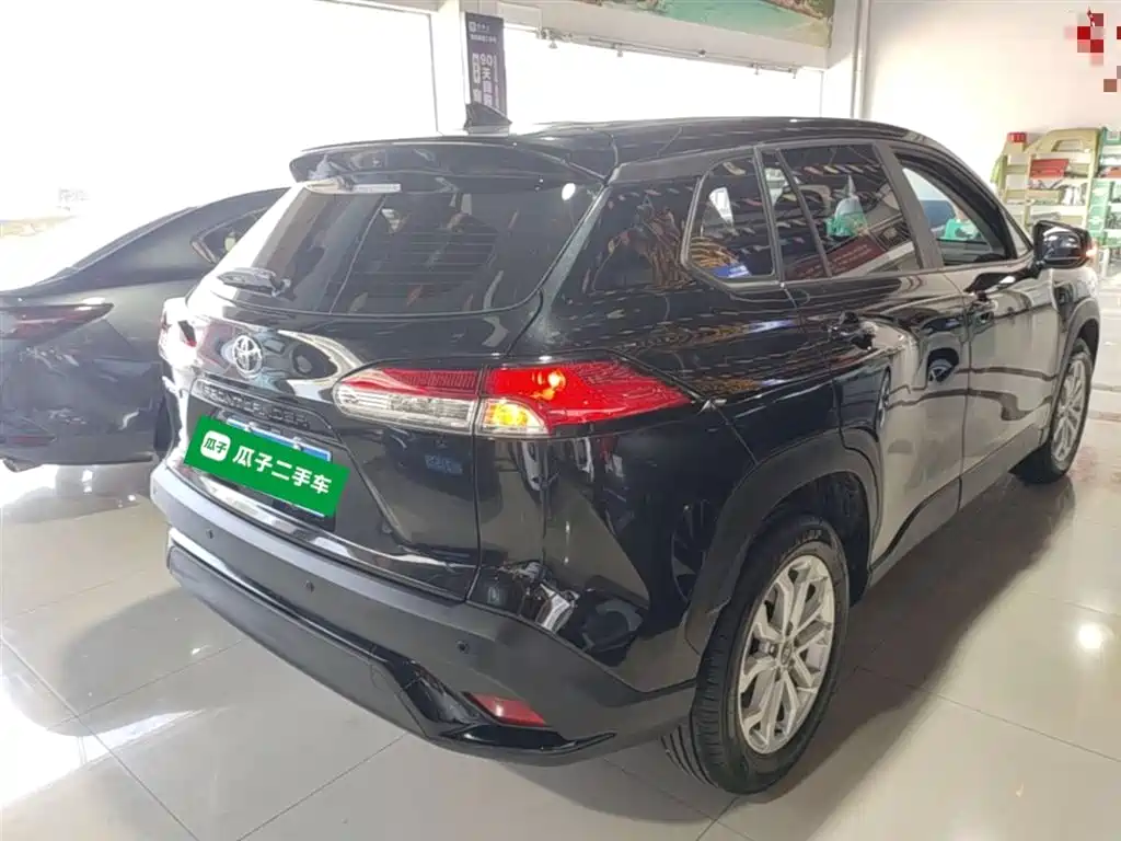 Toyota Frontlander 2024 2.0L CVT Leading Plus Edition фото 7