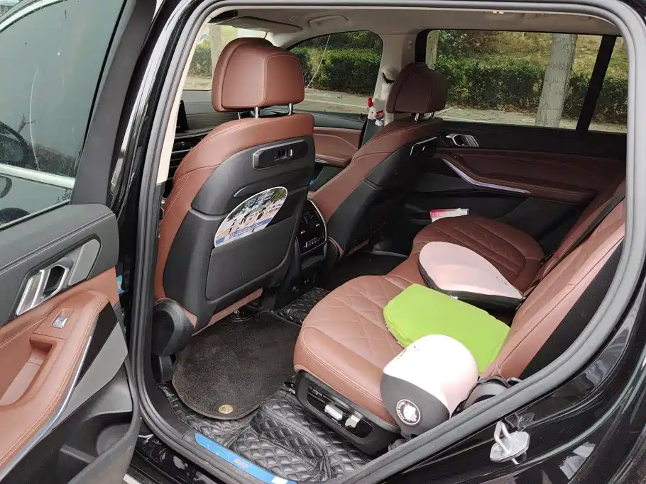 BMW X7 2023 2023 xDrive40i Leading Luxury Package