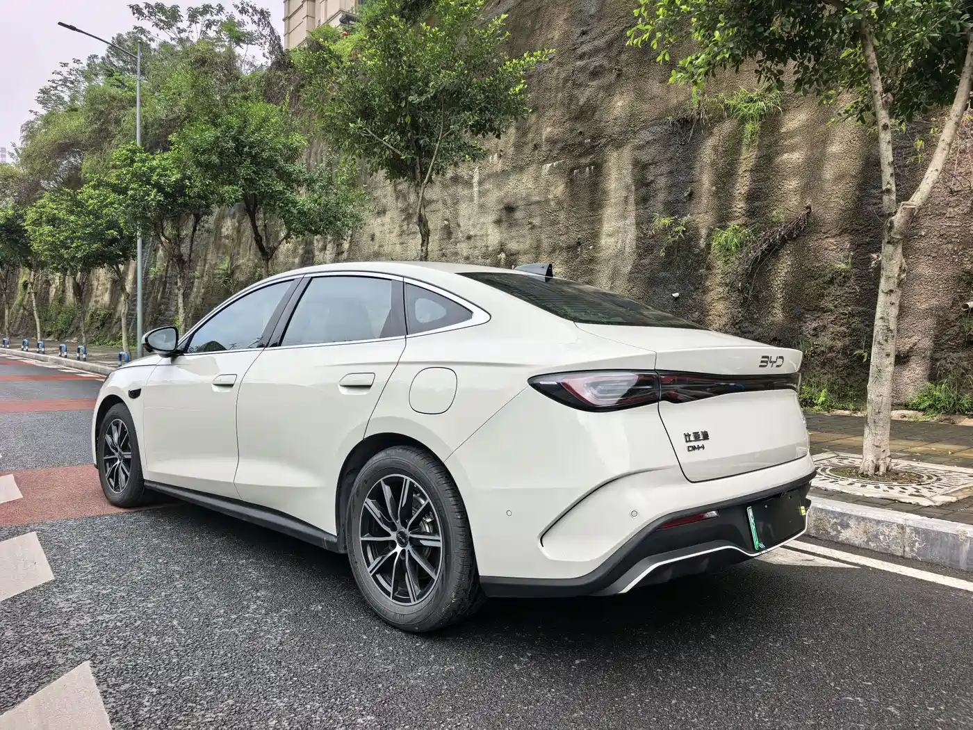 BYD SEAL 06 NEW ENERGY