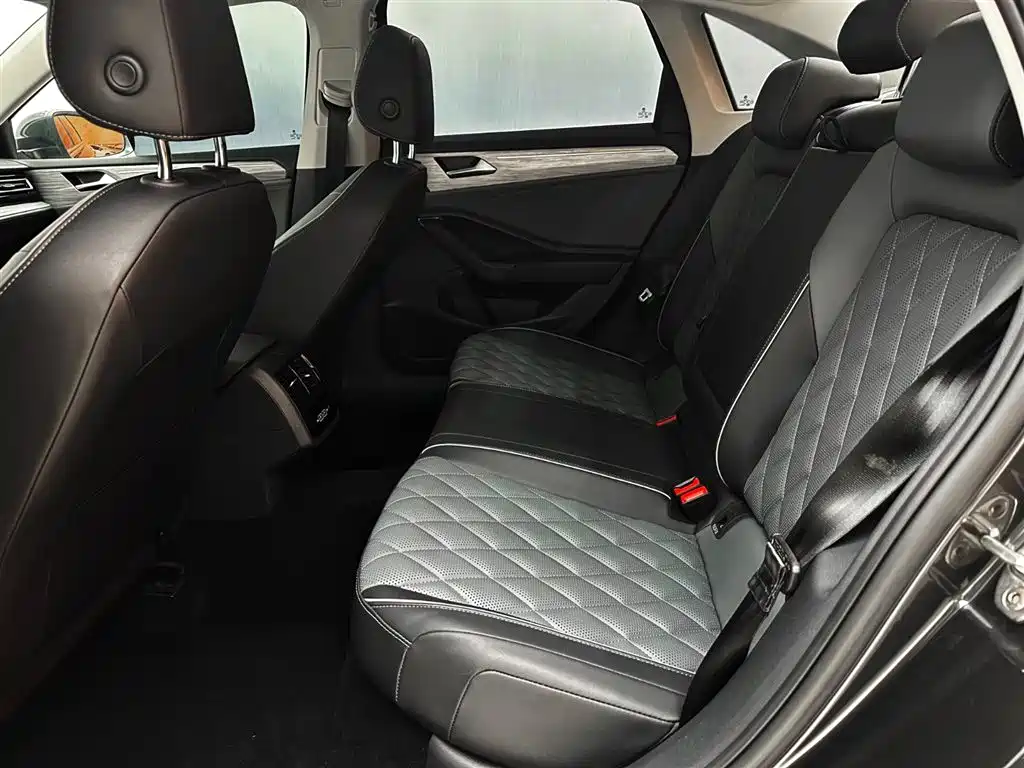 Volkswagen Sagitar 2023 280TSI DSG Beyond Lite фото 21