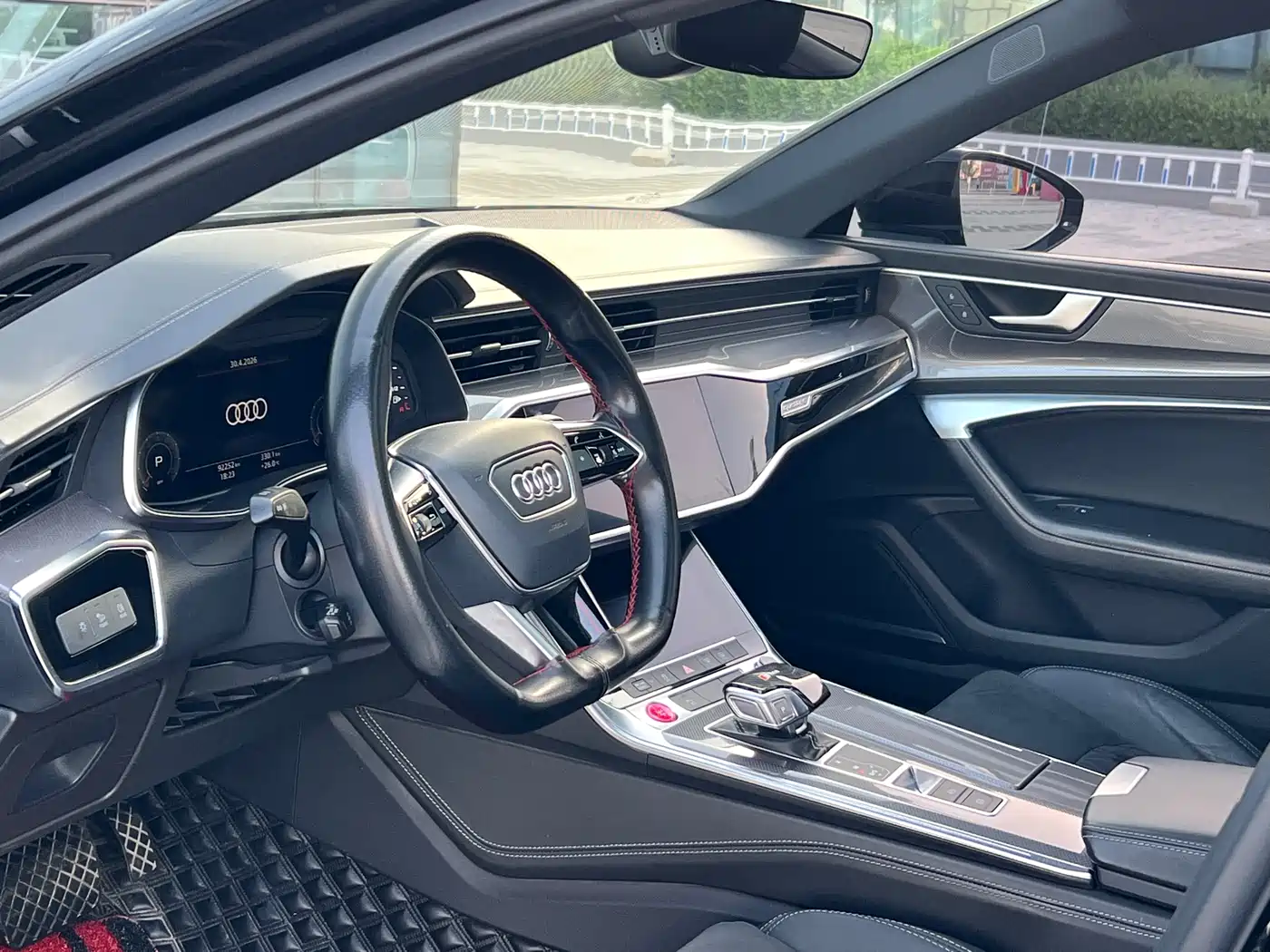 Audi A6L 2020 55 TFSI quattro Exclusive Dynamic фото 8