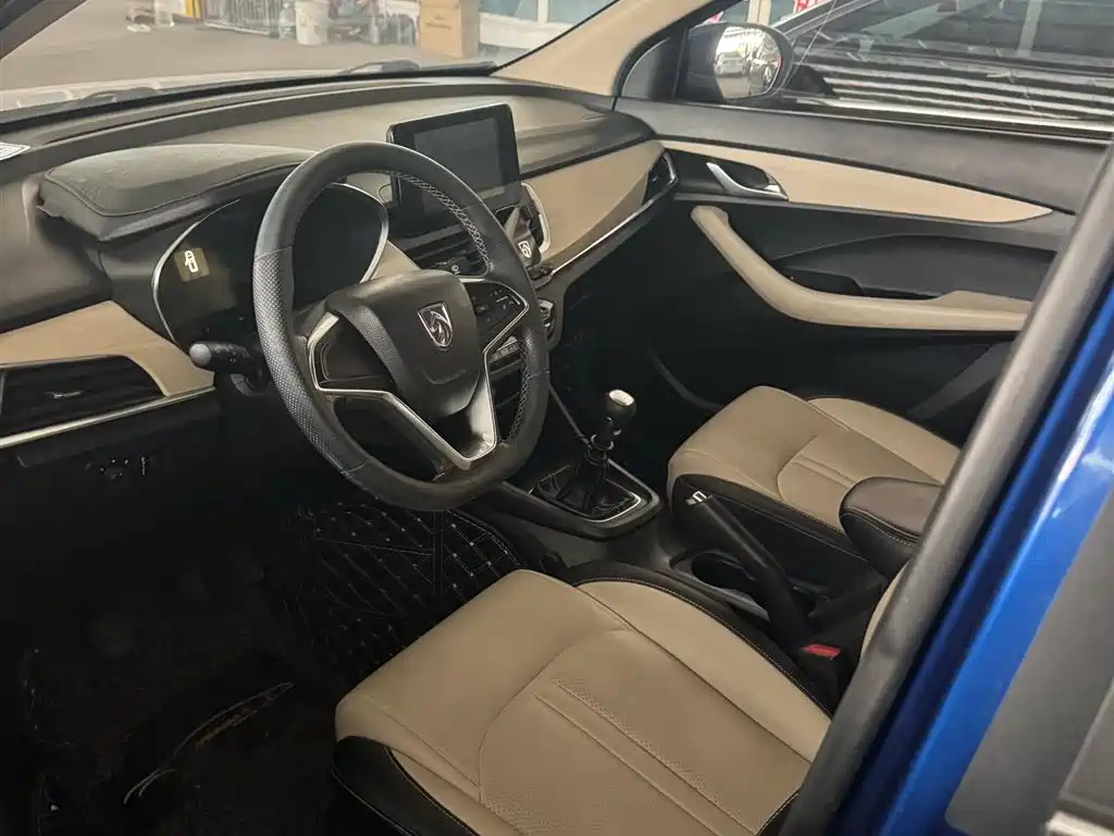 BAOJUN 360