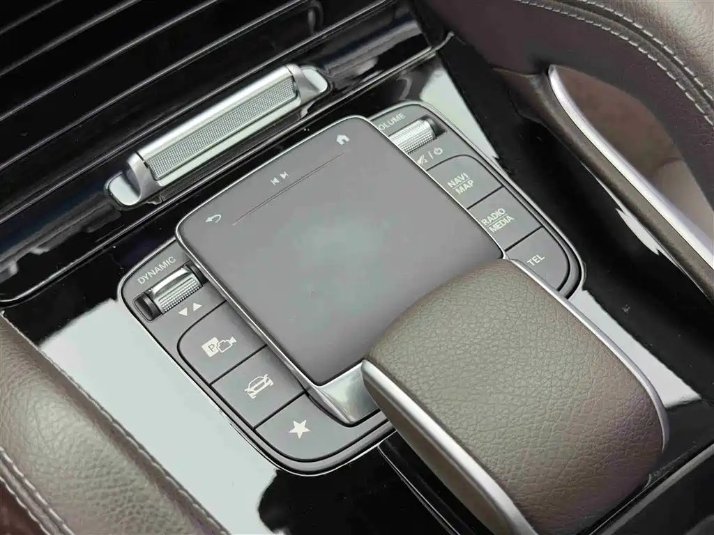 Mercedes-Benz GLE 2023 GLE 450 4MATIC Fashion фото 20