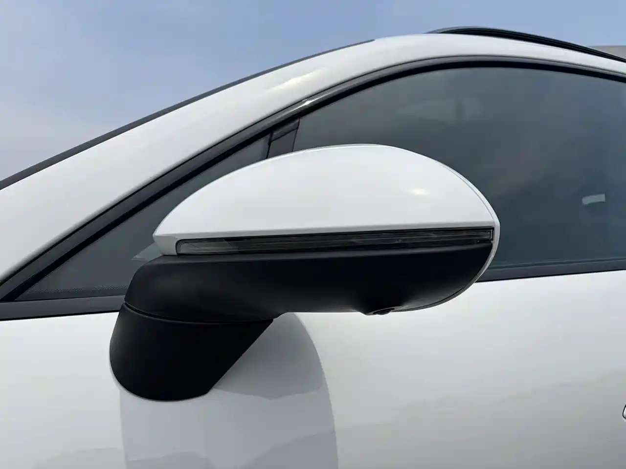 Porsche Macan EV 2025 2024 Macan 4