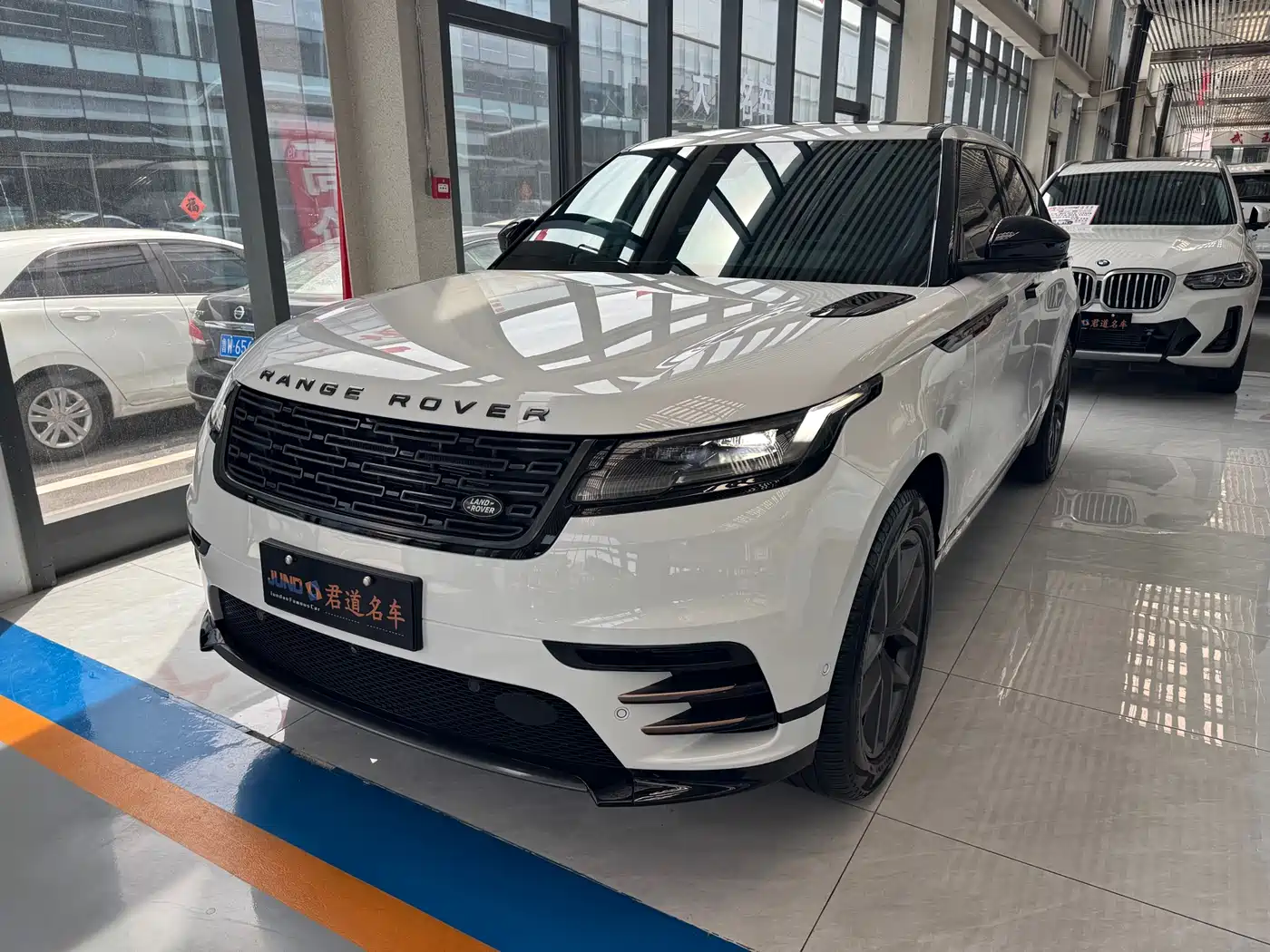 Land Rover Range Rover Velar 2024 Dynamic SE