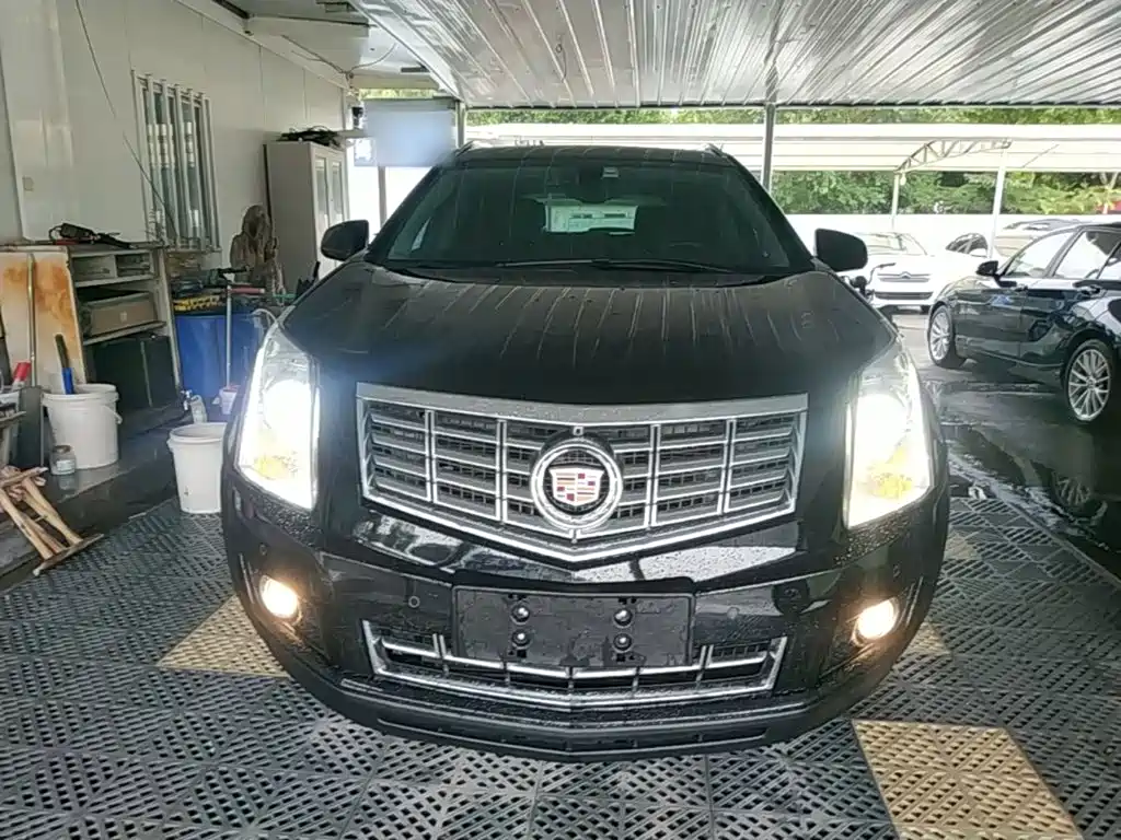 Cadillac SRX 2015 2015 3.0L Leading