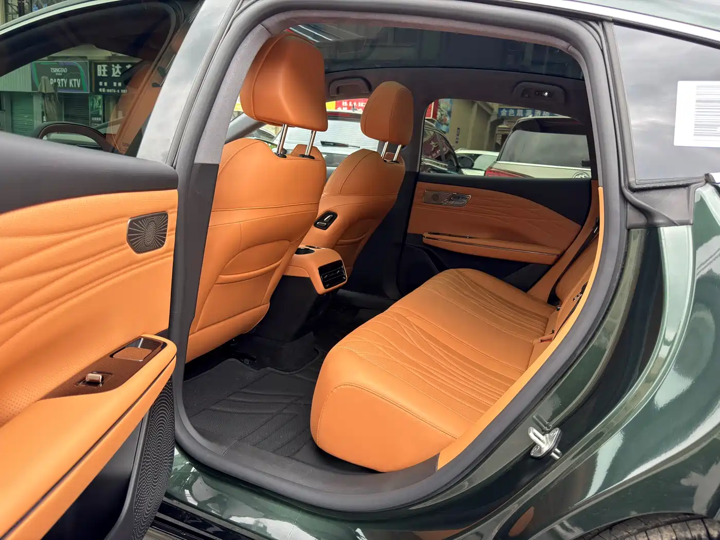 Geely Galaxy Galaxy Xingyao 8 2025 130km EM-P Starship Edition фото 12