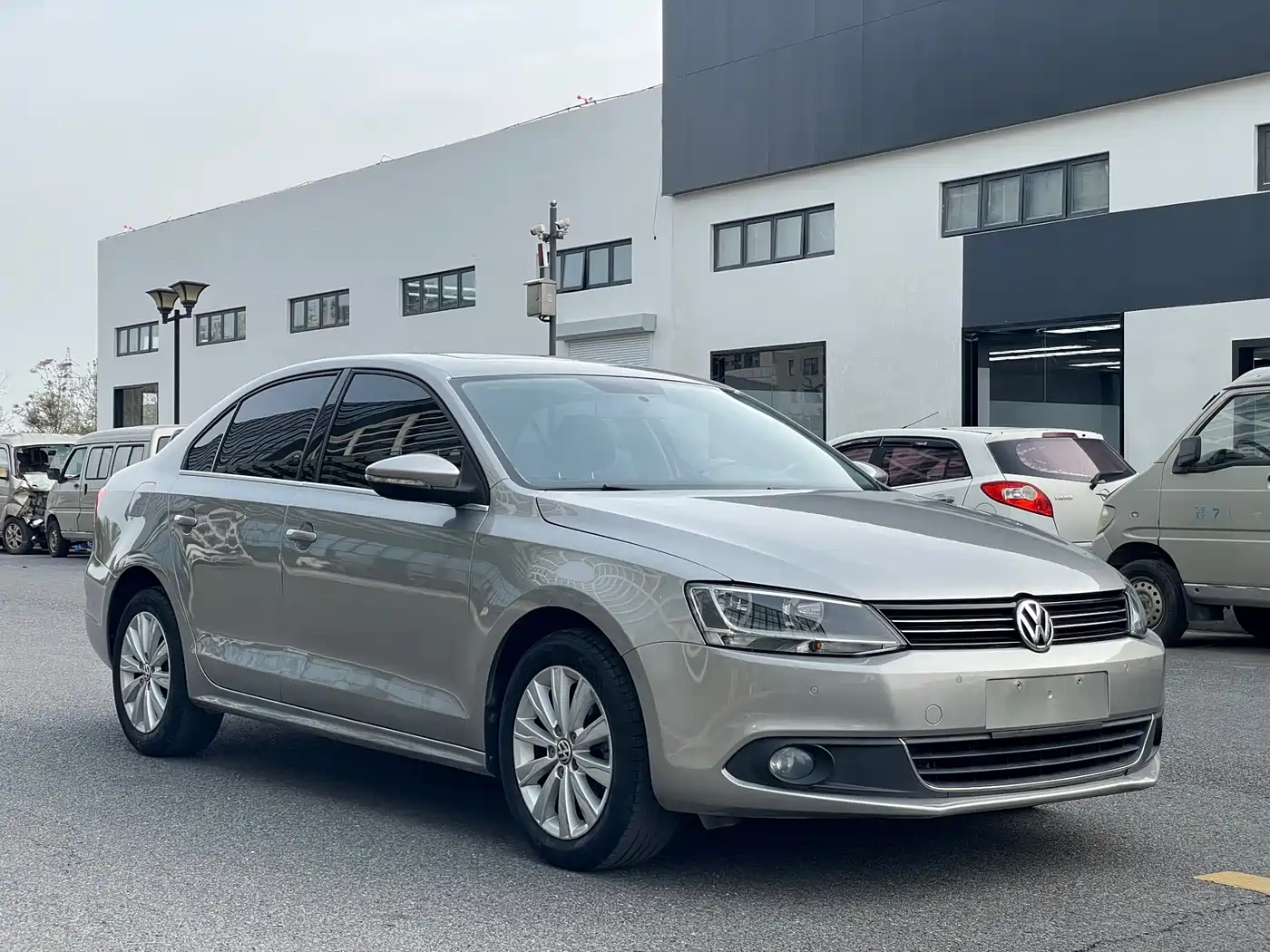 Volkswagen Sagitar 2014 1.4TSI Automatic Luxury фото 3