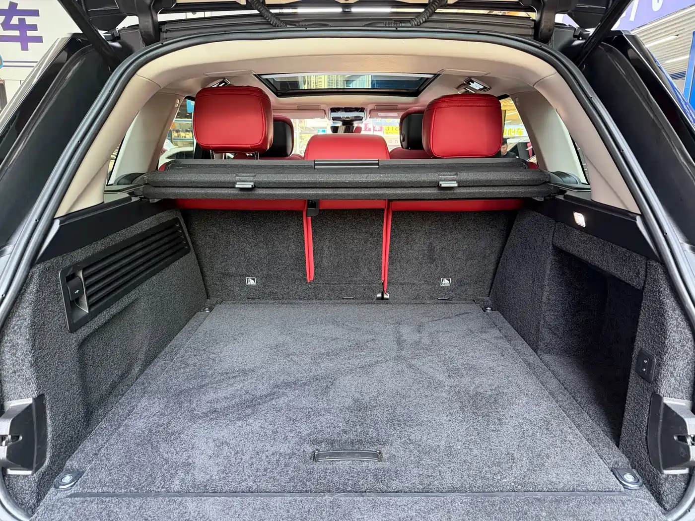 Land Rover Range Rover 2019 3.0 SCV6 Heritage Edition фото 21