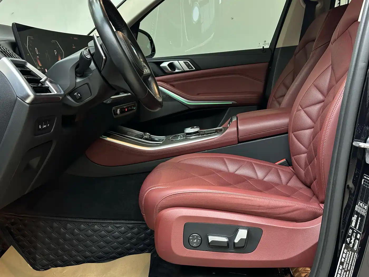 BMW X5 2023 xDrive 30Li M Sport Package фото 7