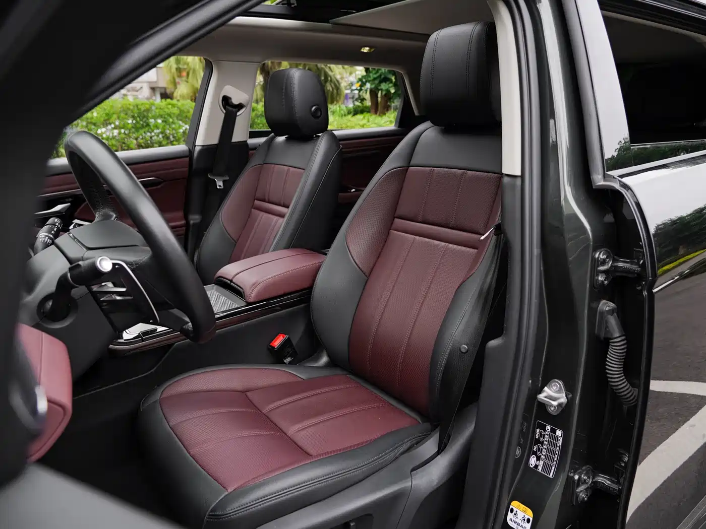 Land Rover Range Rover Evoque 2023 Range Rover Evoque L 249PS Luxury Edition фото 10