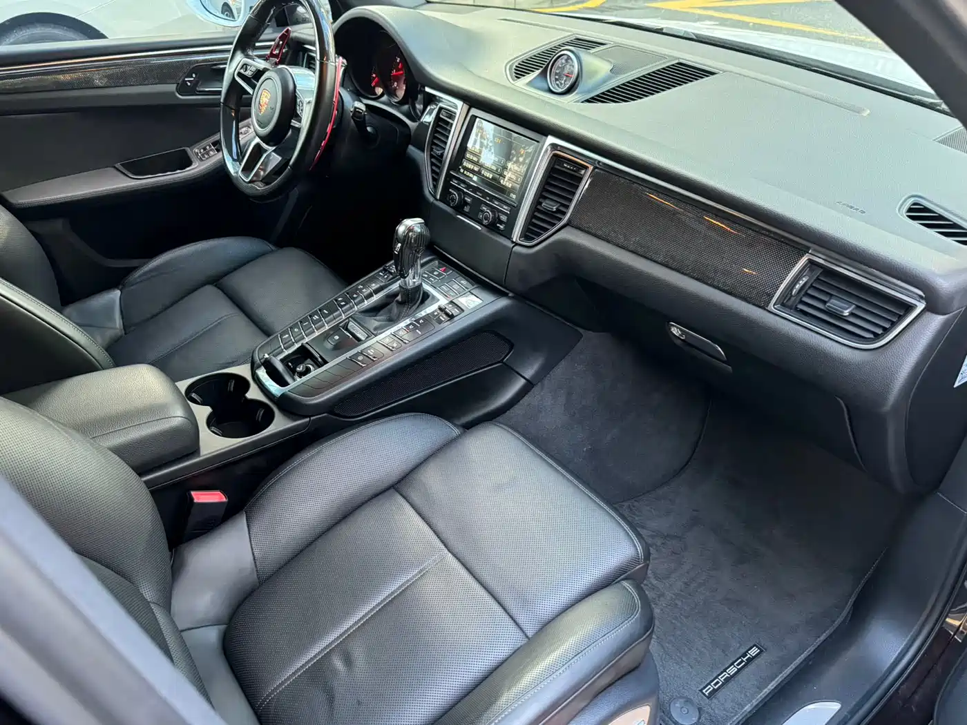 Porsche Macan 2014 Macan 2.0T фото 8