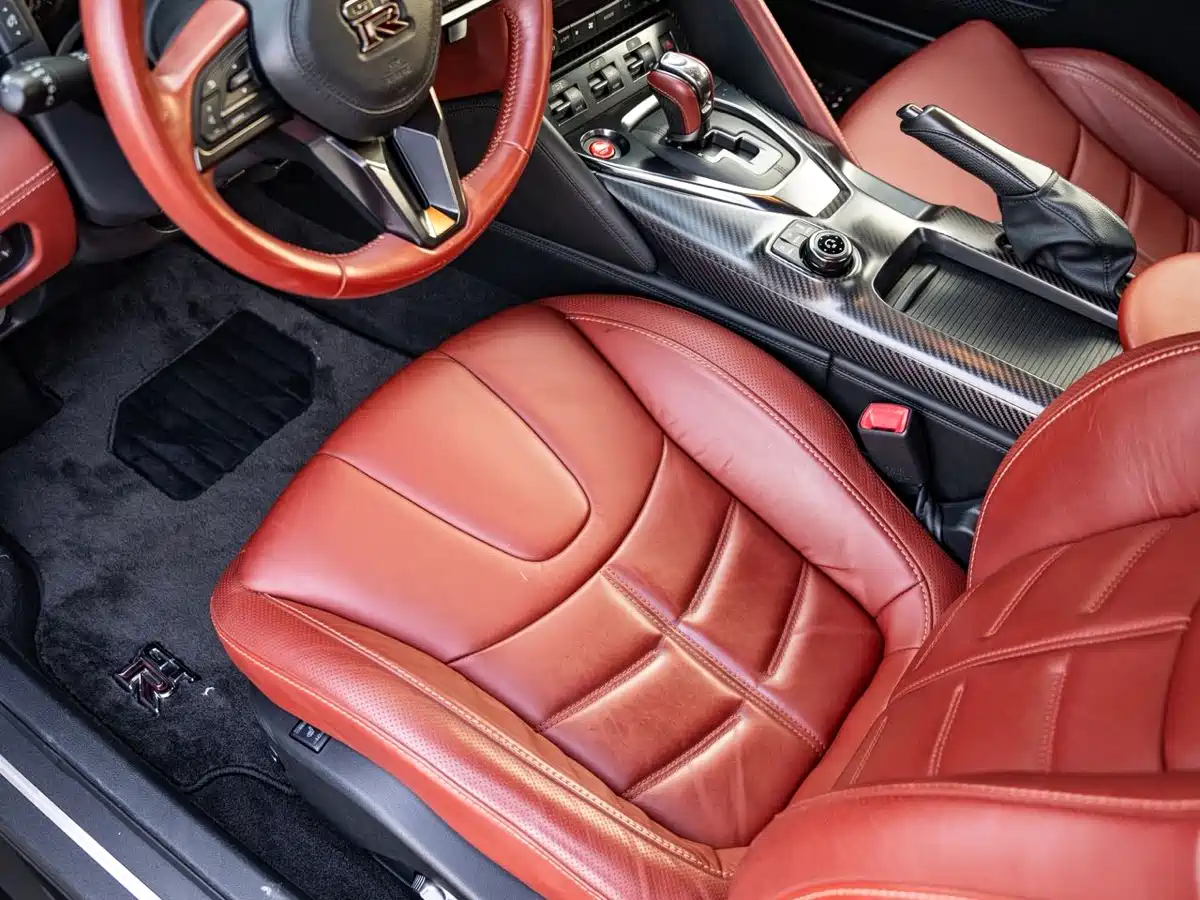 Nissan GT-R 2017 3.8T Flagship Edition фото 6